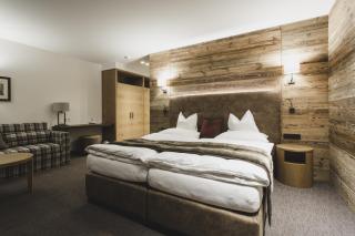 Hotel Schwarzer Adler - Sport & Spa - Sankt Anton am Arlberg - 8