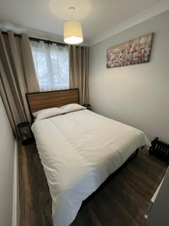 88, Belle Aire, Hemsby - Two bed chalet, sleeps 5, bed linen and towels included - pet friendly - Great Yarmouth - 6