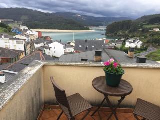 Apartamento en Porto do Barqueiro con terraza mirando al mar - O Porto de Espasante - 0