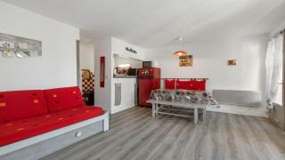 Port La Roquille- 124- Appart proche mer- 6 pers - 8