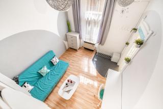 Sunny Dots Apartment - FREE PARKING! - Budapest - 2