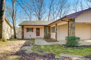 Lakefront Hot Springs Village Vacation Rental! - 9