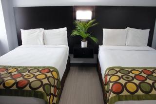 Sun & Sand Resort Oceanfront Suites - 9