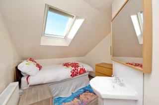 Grand Mansion 9 Beds Sleeps 17 Parking - Groups - 1