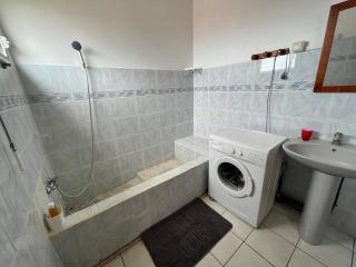 Appartement T3 spacieux et climatisé à Trois-Rivières - 4