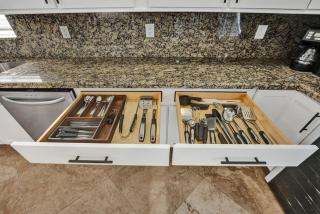 Hot Tub! Roof Top! Firepit! Boat Dock! - 8