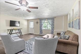 Escape to NY Wine Country and Close to Ithaca - Lansing - 1
