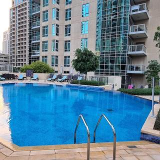 FIRST CLASS 3BR with full BURJ KHALIFA VIEW - Dubai - 1