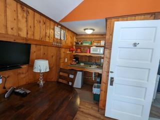 Stay Twin Lakes Cabin 2 - 6