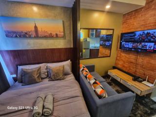Luxurious Romantic Getaway in a stylish Condo - Tagaytay - 5