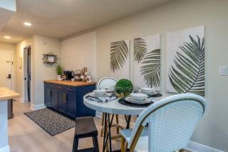 Blue Albatross - Daphne - 5