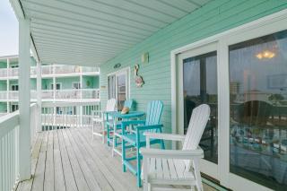 Docks On Old River 11B By Pkrm - 9