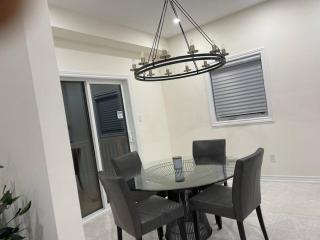 Treasure in Brant - 4 Bedroom Detached House - Paris - 7