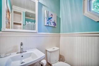 The Bluffton Village Home - 5 BR in Old Town w Carriage Home - 8