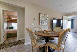 Branson's Newest Gem: City View Condo,Patio & Pool - 3