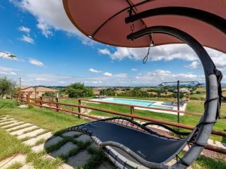 Farmhouse in Tuscany with Pool and Hill Views - Cortona - 5
