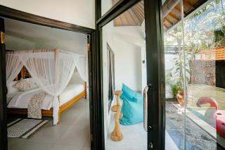 Saga Villas Oasis - Seminyak - 1
