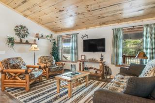 Knotty Pine Escape - Arkdale - 6
