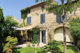 Mas provençal - Sarrians - 0