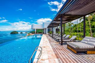 Blue Horizon 102 at Residences - 2