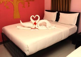 Temple stay - Uma Residency and Guest House - 2