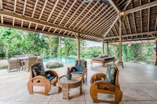 Aalaya Villa by Betterplace - Ubud - 3