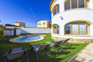 Villa Garrofer - PlusHolidays - 8