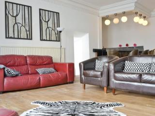 The Town House - 9