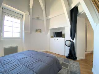 Appartement rénové au Château de Trestraou avec parking, proche plage et commerces - FR-1-368-163 - 2