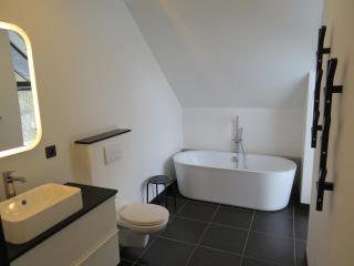Oxygen House, long weekend special - 1