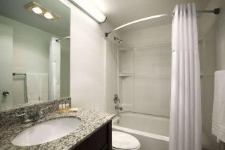 Days Inn by Wyndham Waynesboro - Waynesboro - 4