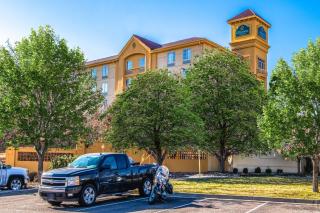 La Quinta by Wyndham Colorado Springs South Airport - Colorado Springs - 3