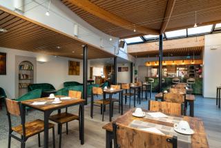 Hotel Majestic Alsace - Strasbourg Nord - Niederbronn-les-Bains - 9