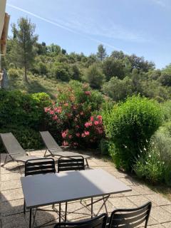 T2 Classé 2* calme au coeur du village provençale - Gréoux-les-Bains - 0