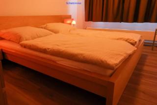 Freundliche Wohnung mit Parkplatz und Terrasse - Neubrandenburg - 1