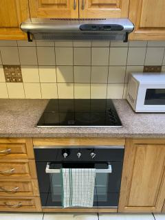 LCF Rosehill Accommodation 3 free car parking inside property G2 - Sydney - 3