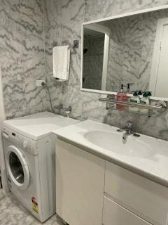 LCF Rosehill Accommodation 3 free car parking inside property G2 - Sydney - 2