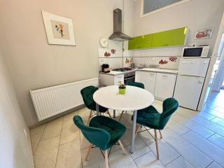 ORANGEHOMES One Bedroom Cozy Apartment - Budapest - 2
