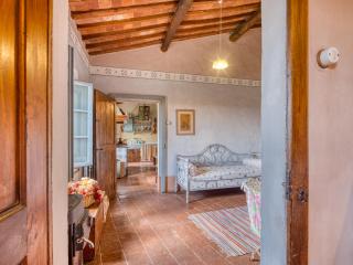 Argenina - hospitality and local character - Monti di Sotto - 3
