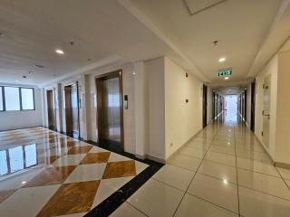 Apartement Sky House BSD TL19D By LiviRooms - Cilandak - 1