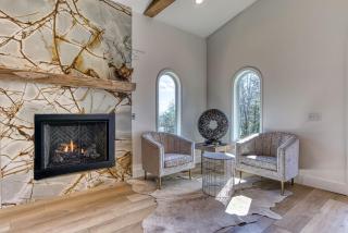 Mountain Valley Revival - Brand New Renovations, Close To Town, Panoramic Mountain Views!! cabin - 5