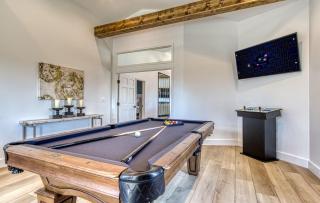 Mountain Valley Revival - Brand New Renovations, Close To Town, Panoramic Mountain Views!! cabin - 3