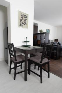 Quiet suite with all the comforts of home - 9