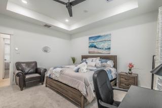 Cozy Duplex Mins to DT/ MCTR, free wi-fi/ Parking - Houston - 1