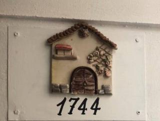 Suite 1744 - Meta - 9