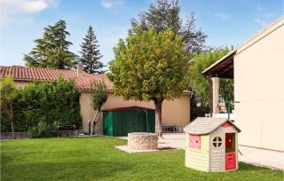 Awesome Home In Pierrelatte With Wifi - 8