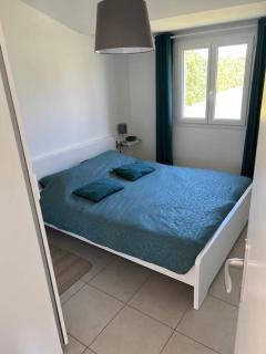 Mazet au calme -Piscine privée-Grand jardin arboré - Saint-Quentin-la-Poterie - 8