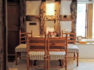 Meadow Barn - Shelve - 7
