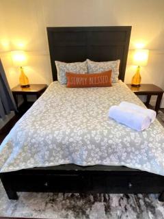 YOUR HILO HOMEBASE - Lovely 3 Bedroom in Heart of Hilo with AC! - Hilo - 6