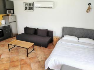 #Roof(pool)garden Private - Pikérmion - 3